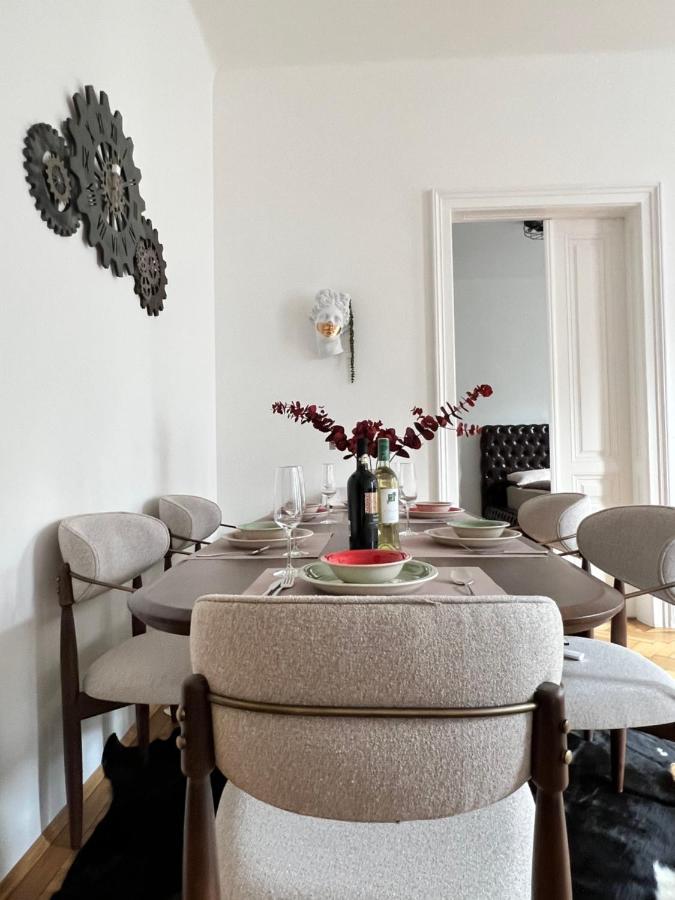 New Exclusive 100m2, Location! Wien