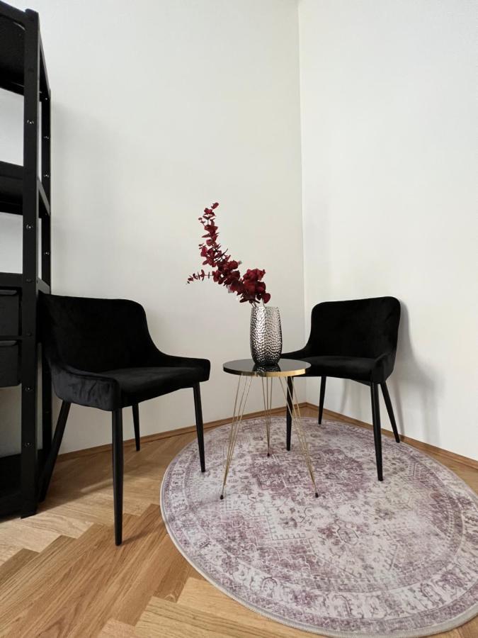 New Exclusive 100m2, Location! Apartament
